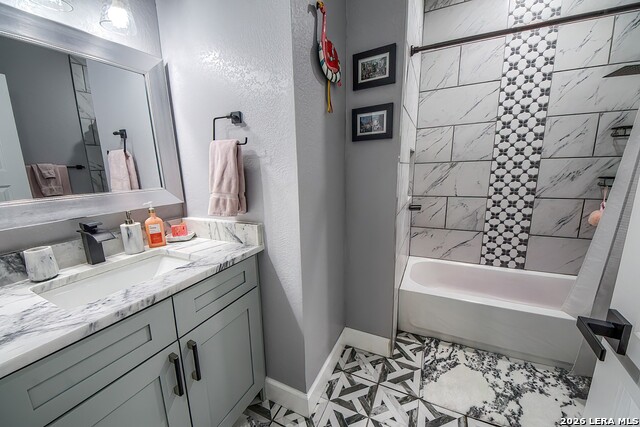 Image 23 of 31 For 1002 French Place W