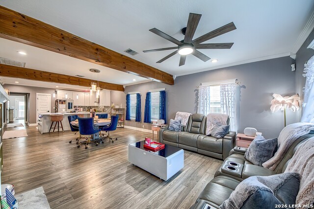 Image 9 of 31 For 1002 French Place W