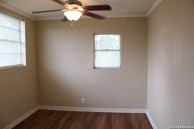 Image 8 of 19 For 3901 New Braunfels N