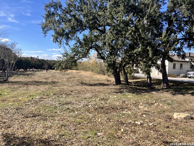 Image 10 of 15 For 215 Wellesley Lndg