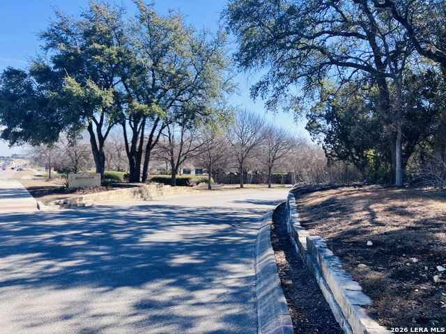 Image 2 of 15 For 215 Wellesley Lndg