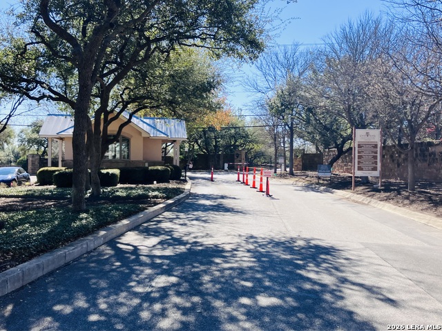 Image 6 of 15 For 215 Wellesley Lndg