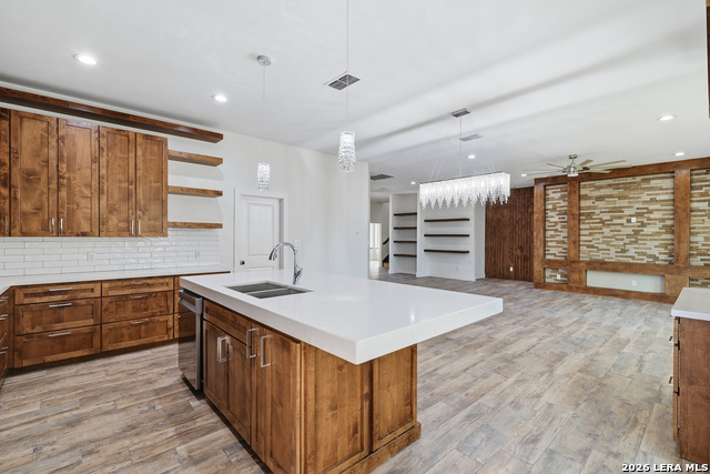 Image 11 of 29 For 19402 Easy Oak