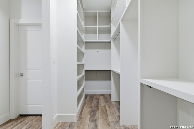 Image 20 of 29 For 19402 Easy Oak