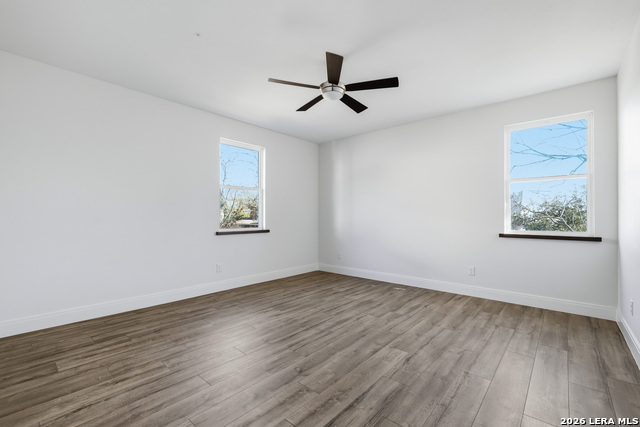 Image 26 of 29 For 19402 Easy Oak