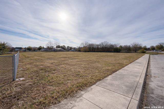 Image 2 of 6 For 2306 Rivas 1