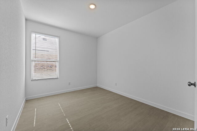 Image 11 of 33 For 431 Kayden Court