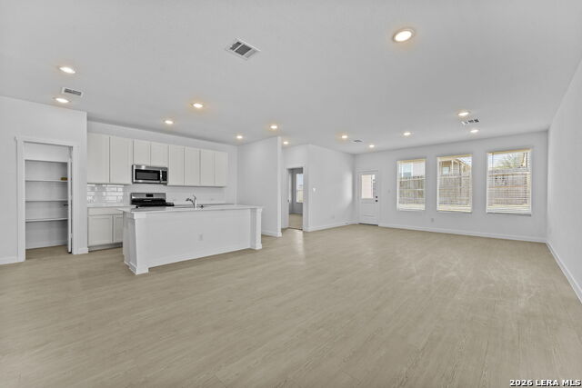 Image 22 of 33 For 431 Kayden Court