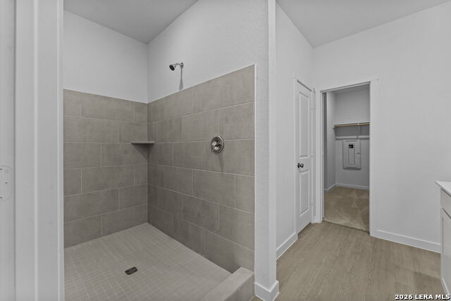 Image 28 of 33 For 431 Kayden Court