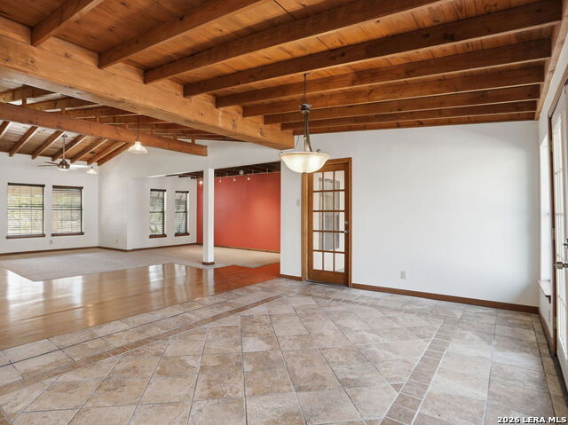 Image 11 of 50 For 543 Robinhood