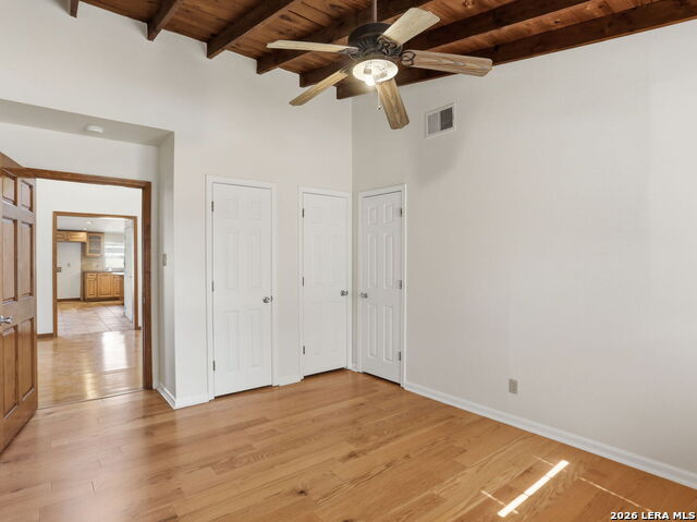 Image 19 of 50 For 543 Robinhood