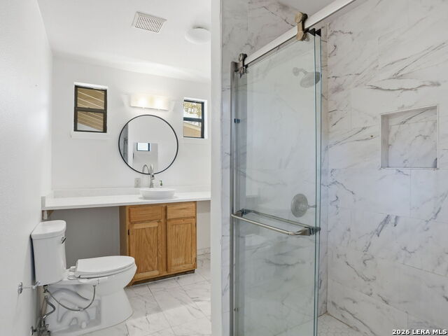 Image 20 of 50 For 543 Robinhood