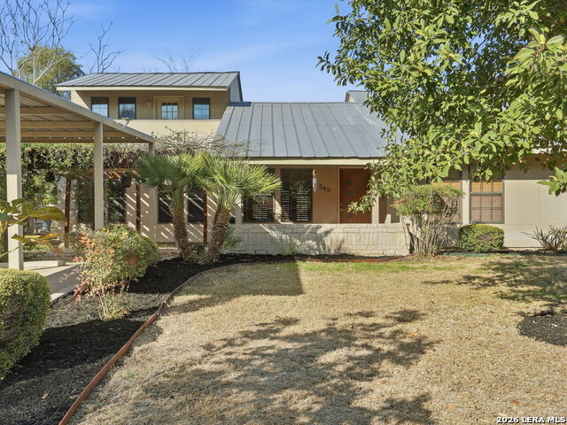 Image 3 of 50 For 543 Robinhood