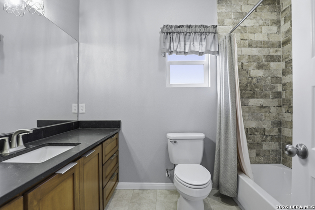 Image 26 of 41 For 9527 Butterfly Bend