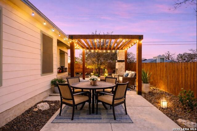 Image 32 of 41 For 9527 Butterfly Bend