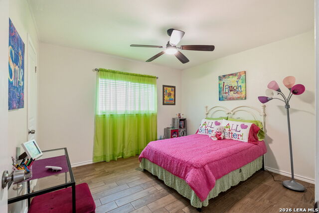 Listing photo id 12 for 9630 Wildwood Rdg