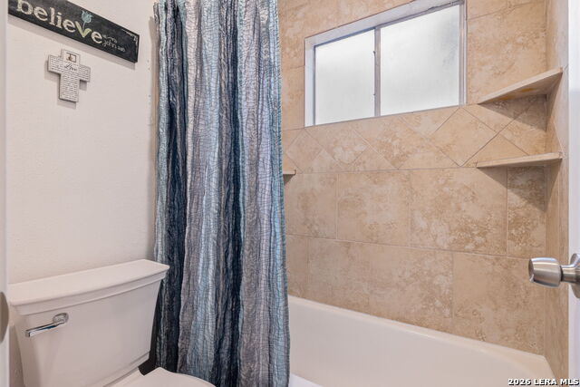 Listing photo id 14 for 9630 Wildwood Rdg