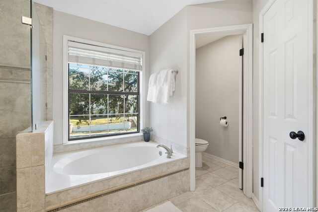 Image 23 of 38 For 15707 Dawn Crest