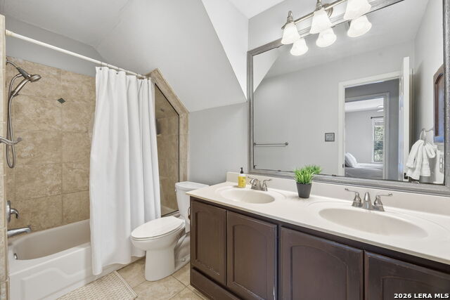 Image 31 of 38 For 15707 Dawn Crest