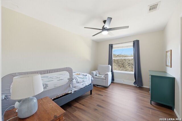 Image 32 of 38 For 15707 Dawn Crest