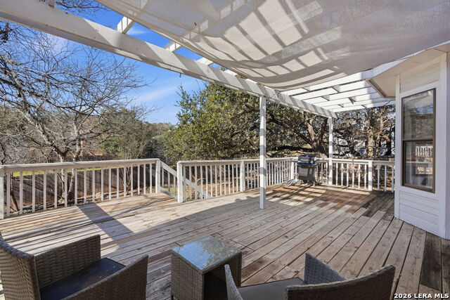 Image 34 of 38 For 15707 Dawn Crest