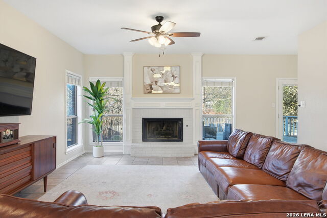 Image 9 of 38 For 15707 Dawn Crest