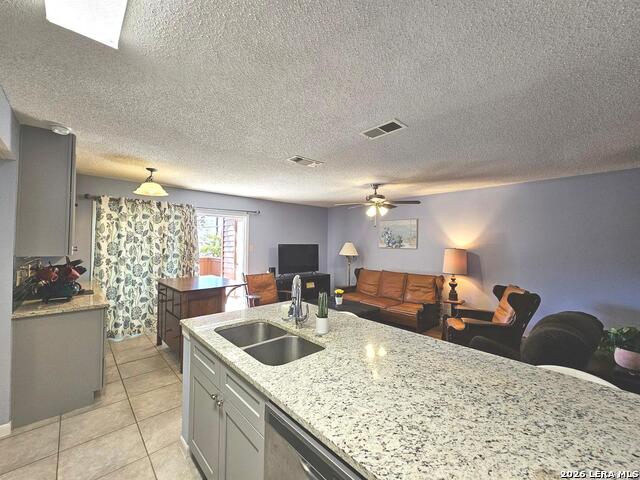 Image 12 of 25 For 13018 Heimer  1003