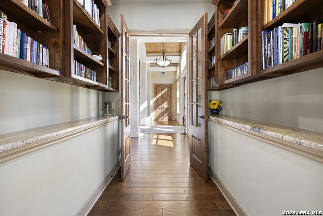 Image 24 of 87 For 1941 Canyon Curve