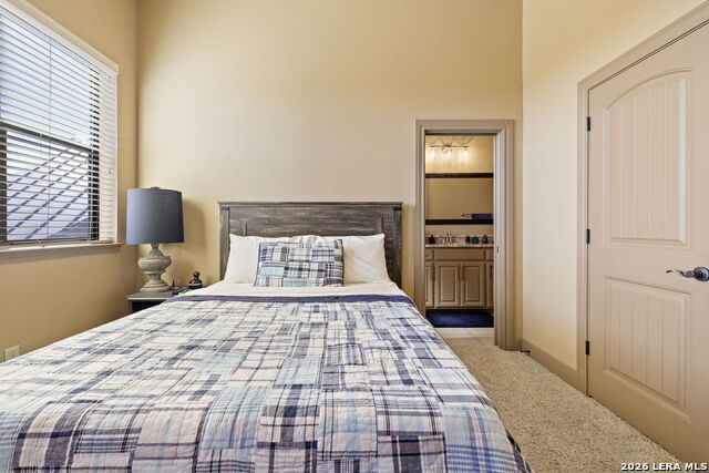 Image 37 of 87 For 1941 Canyon Curve