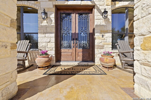 Image 7 of 87 For 1941 Canyon Curve