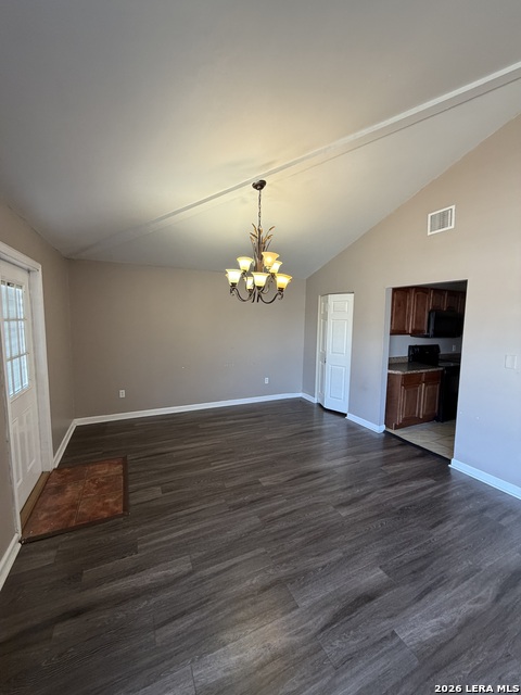 Image 3 of 19 For 410 Alice Fay