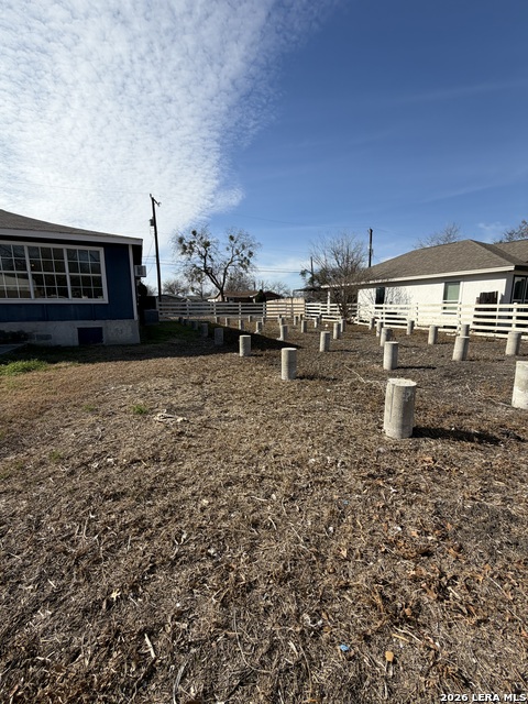 Image 4 of 19 For 410 Alice Fay