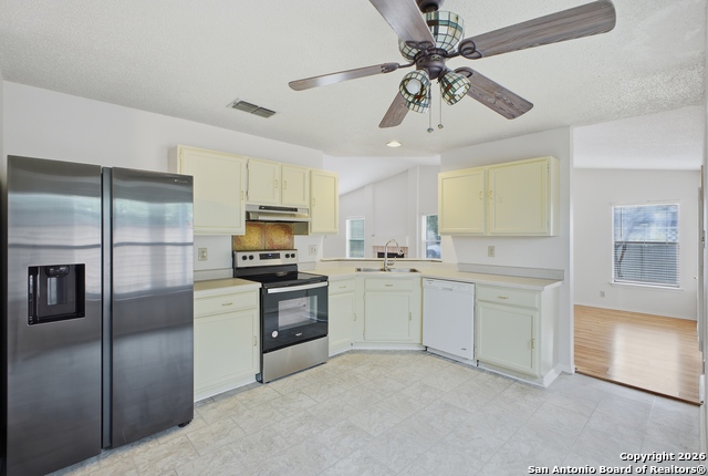 Image 14 of 31 For 9055 Levelland