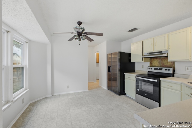 Image 15 of 31 For 9055 Levelland