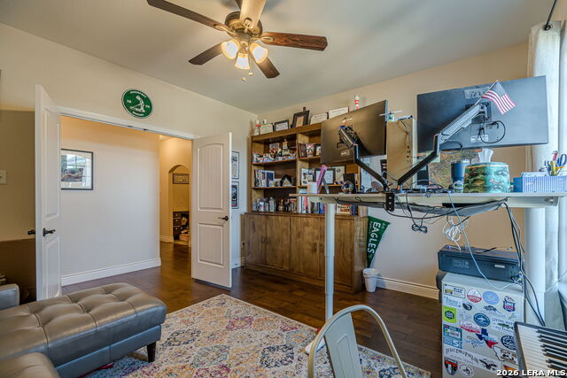 Listing photo id 15 for 105 Windcliff