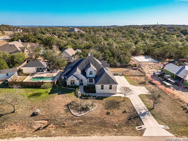 Listing photo id 0 for 105 Windcliff