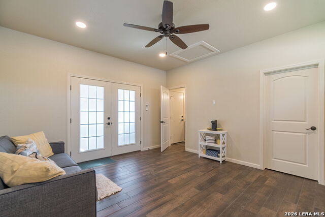 Listing photo id 34 for 105 Windcliff