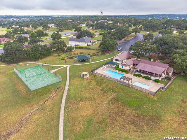 Listing photo id 42 for 105 Windcliff