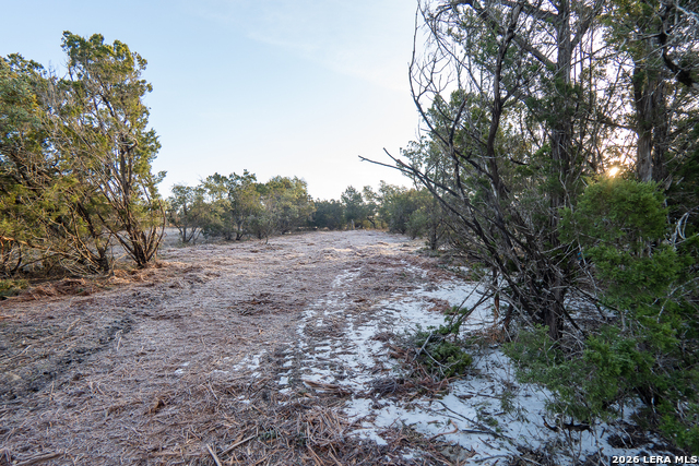 Image 7 of 9 For 1531 Lake Dr