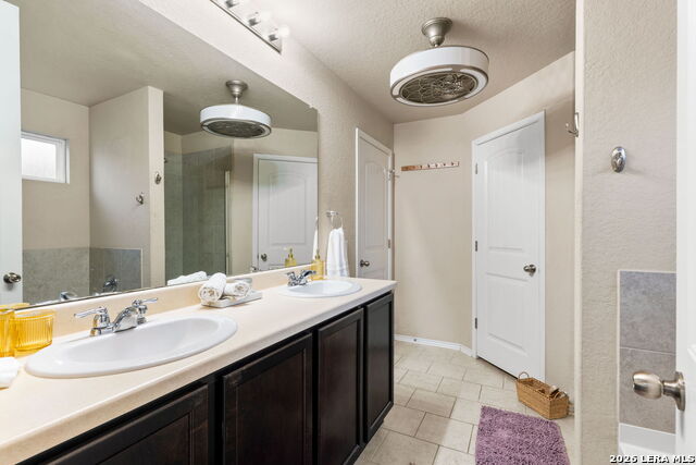 Image 17 of 50 For 14033 Shivers Cv