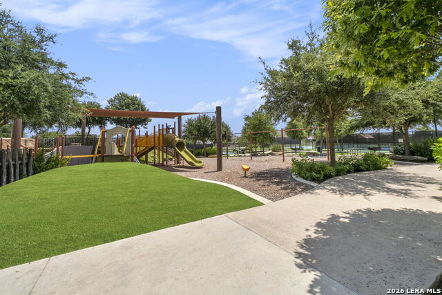 Image 35 of 50 For 14033 Shivers Cv