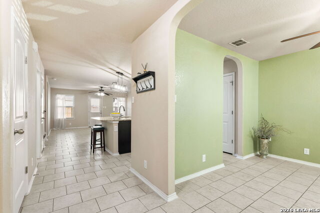 Image 4 of 50 For 14033 Shivers Cv