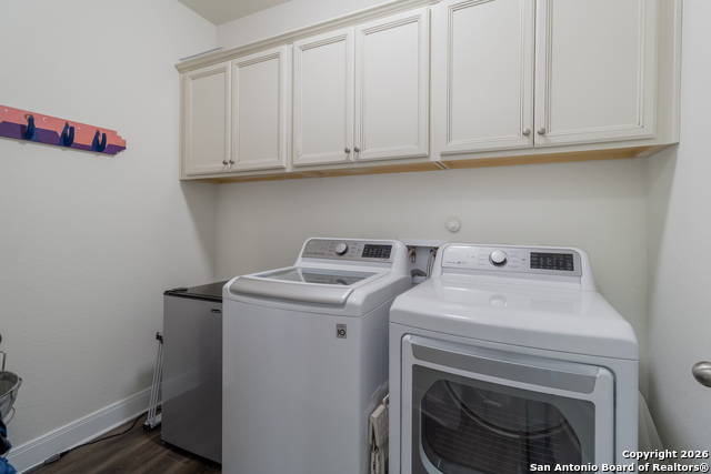 Image 24 of 32 For 234 Sigel Ave