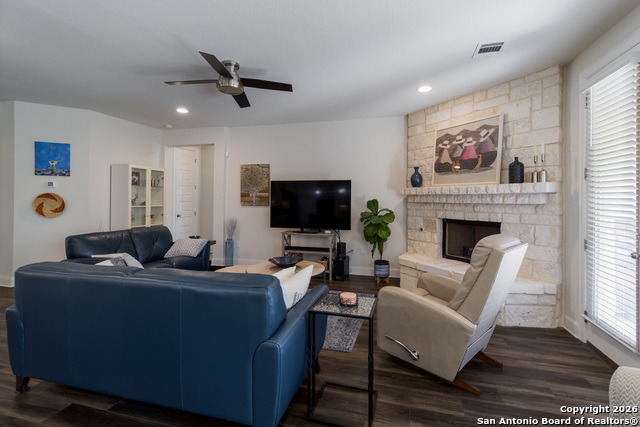 Image 5 of 32 For 234 Sigel Ave