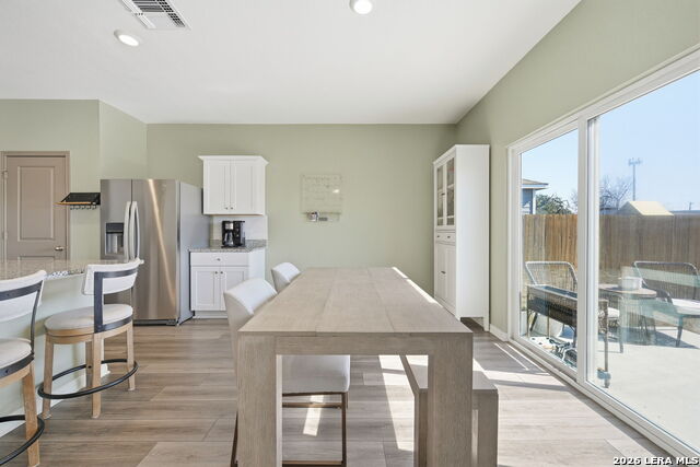 Image 10 of 39 For 5496 Rue Girard