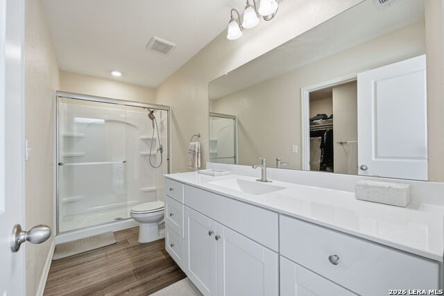 Image 27 of 39 For 5496 Rue Girard