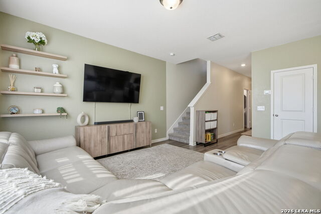 Image 8 of 39 For 5496 Rue Girard