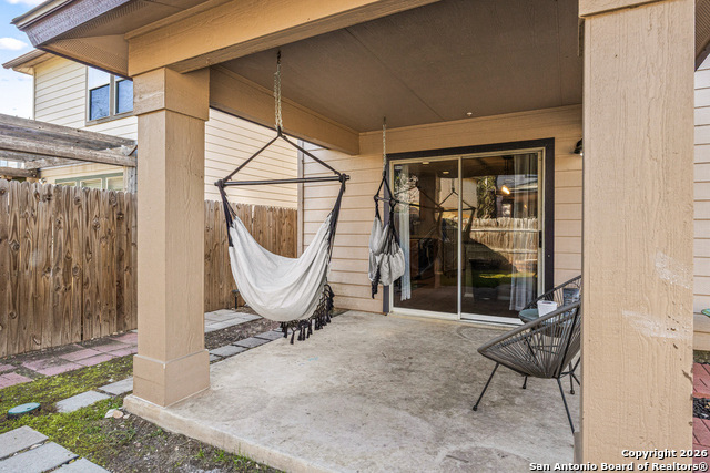 Image 25 of 32 For 3 Adobe  