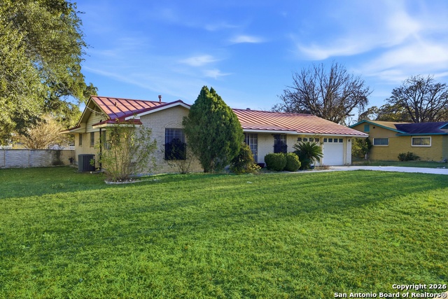 Image 18 of 18 For 9366 Schaefer Rd