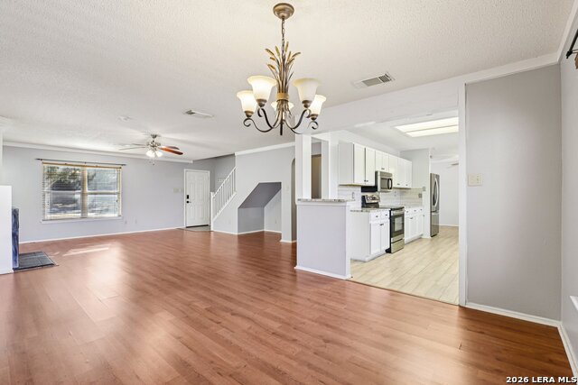 Image 8 of 42 For 307 Clover Crk